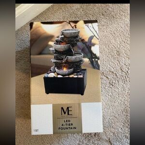 NWT ME Modern Expressions LED four tier fountain
